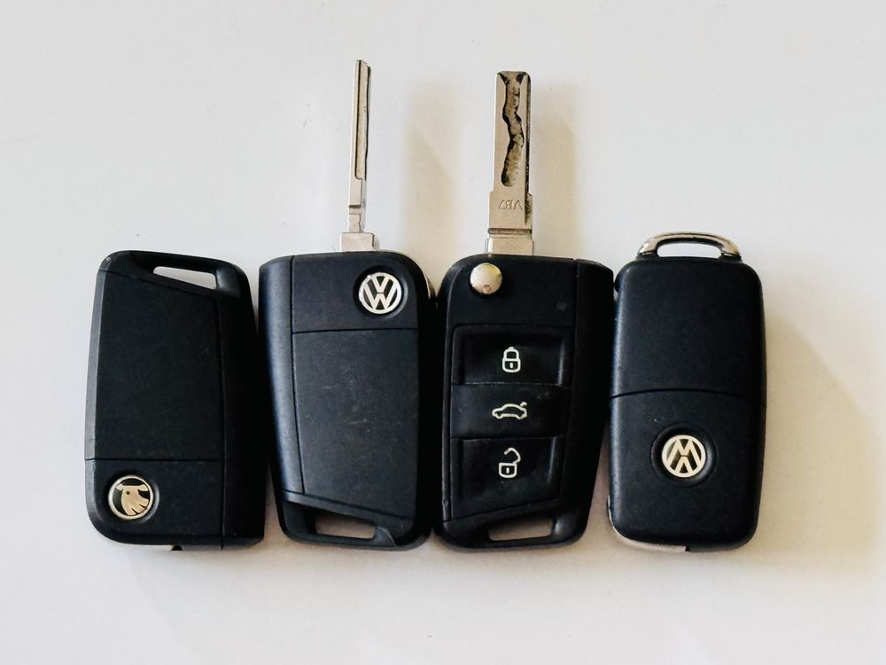 Ключ  VW Skoda оригинален