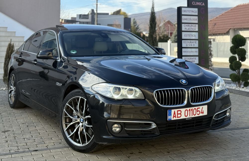 BMW Seria 5 2016  / F10  / 525D / Digital / Trapa / Luxury
