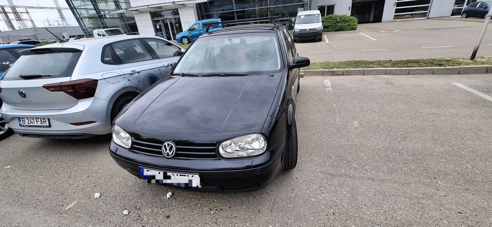 Vând Golf 4 1.6 FSI