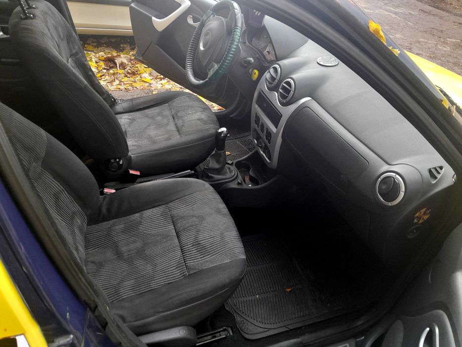 Дачия логан комби