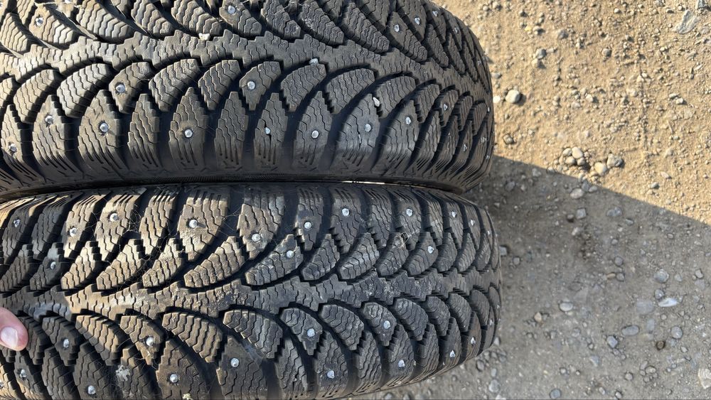 зимние шины  175/65/14