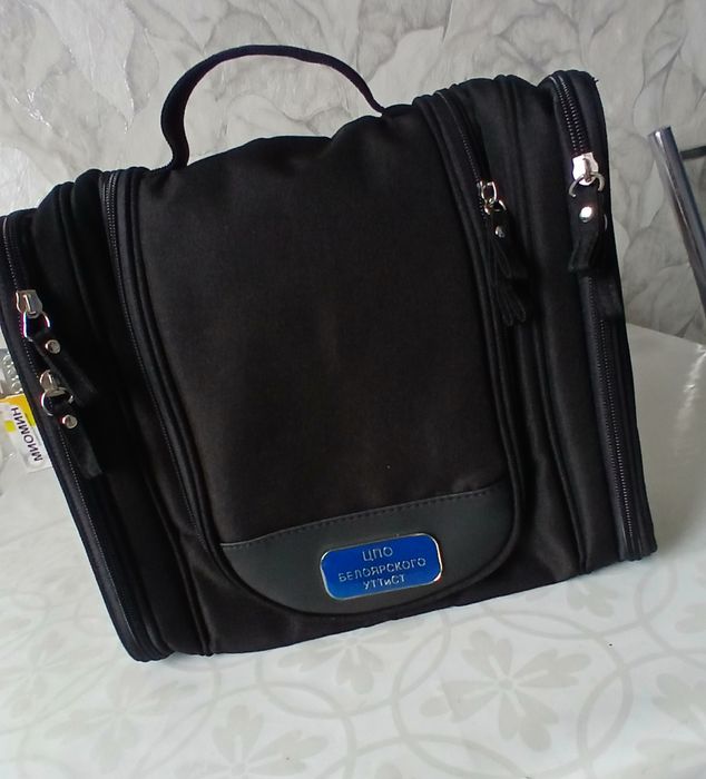 Продам сумочку чёрную.