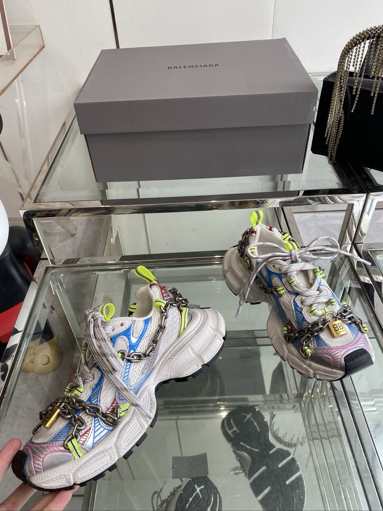 balenciaga 2025 унисекс