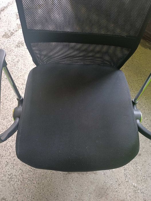 Офис столове, запазени