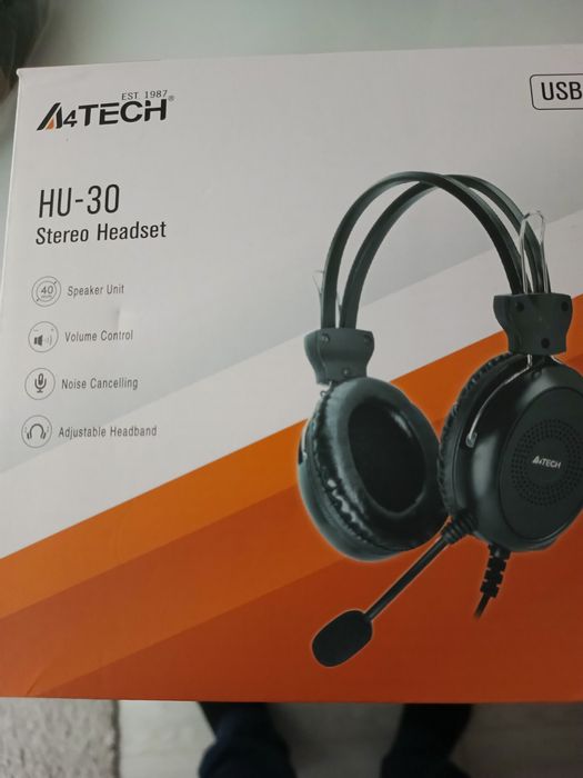 Наушники проводные