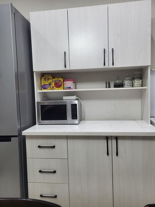 Кухонный шкаф буфет