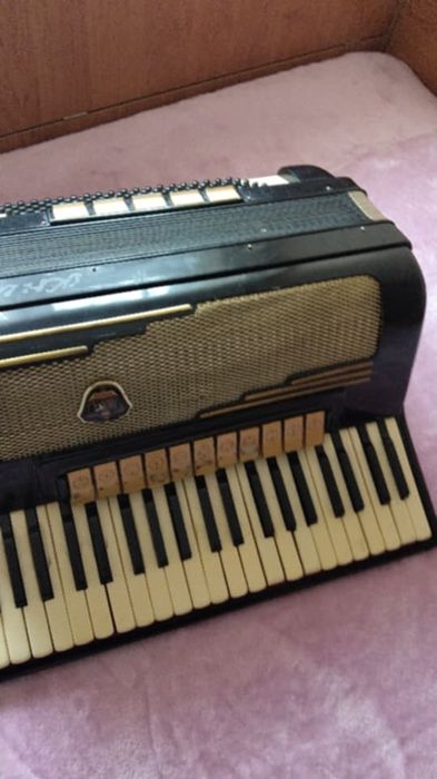 Акордеон велкмаистер кйохер