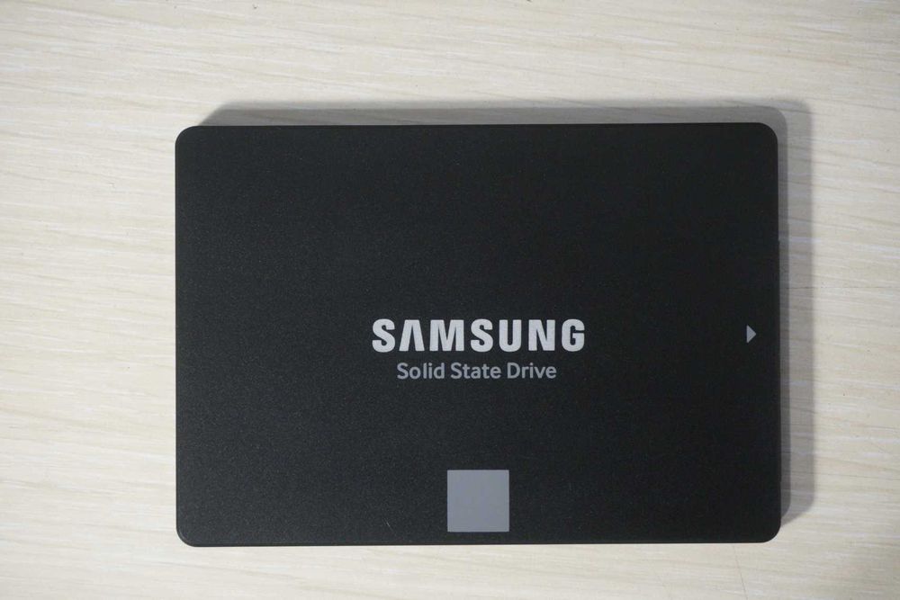 500GB 2.5" SATA SSD Samsung 850 Evo 512GB / вкл ДДС