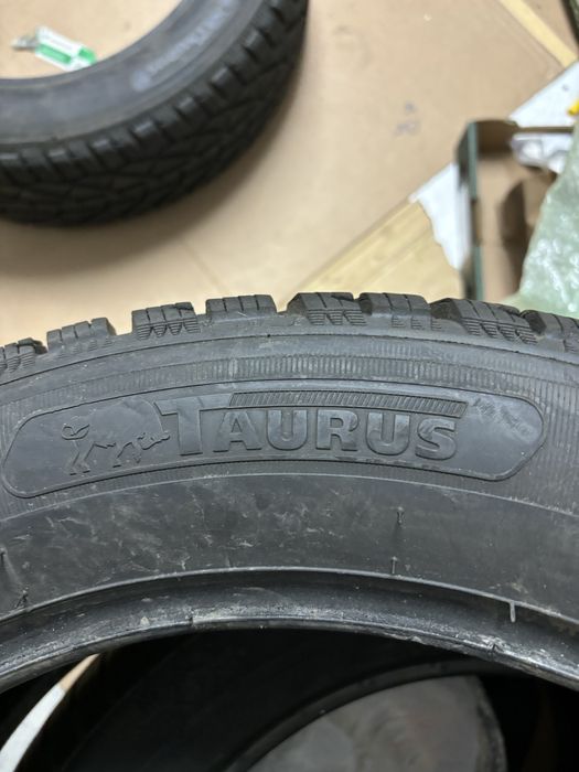 Roti Anvelope de iarna  : 235/55/19