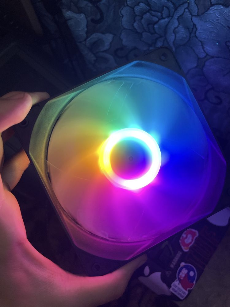 Кулер на корпус RGB