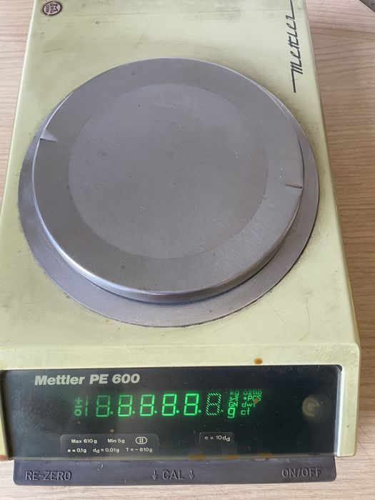 Продавам бижутерска везна Mettler Toledo PE600