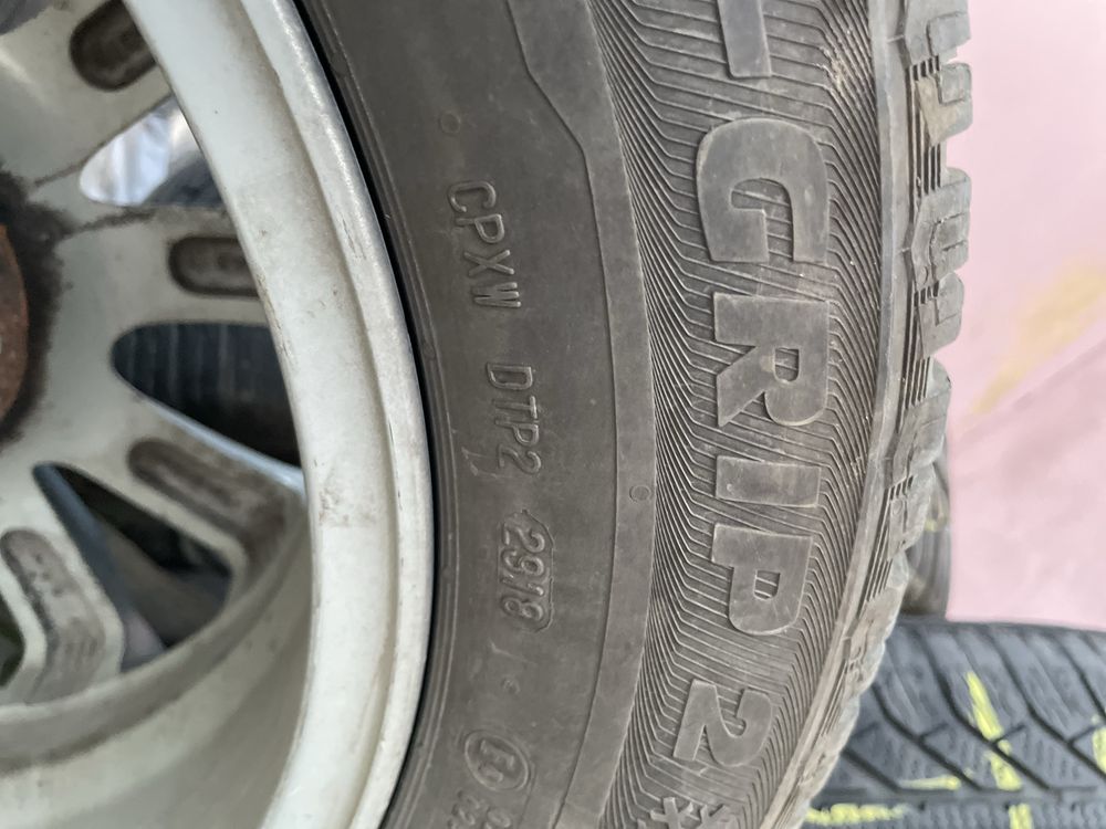 Jante originale Mazda 3, 5x114,3 cauciucuri iarna 205/60/16