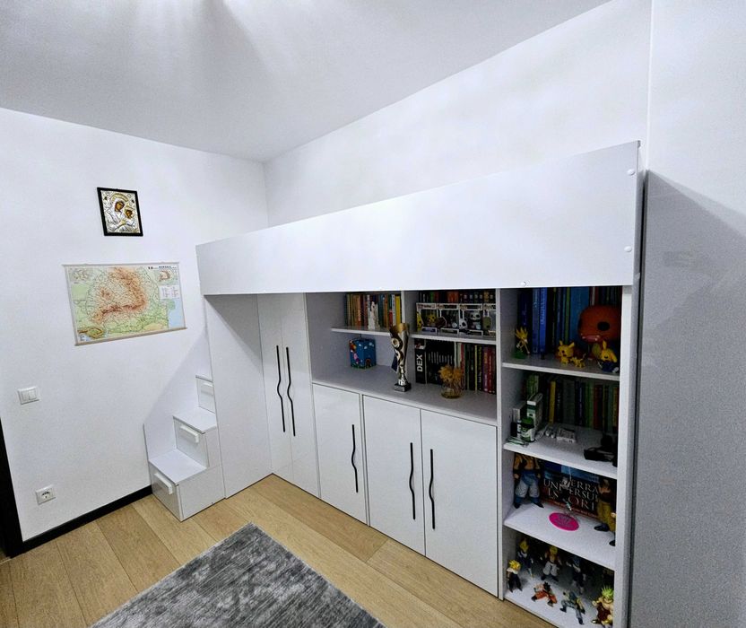 Mobilier dormitor cu pat inalt