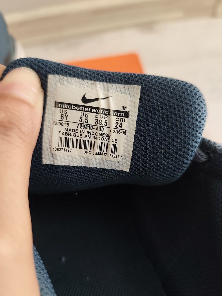 Детски оригинални кецове маратонки NIKE номер 38