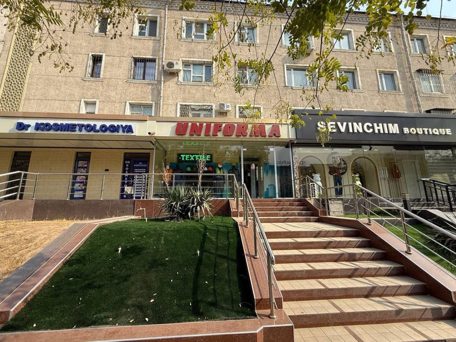 Спорт Товар нежилое помещение 90кв.м первая линия срочно