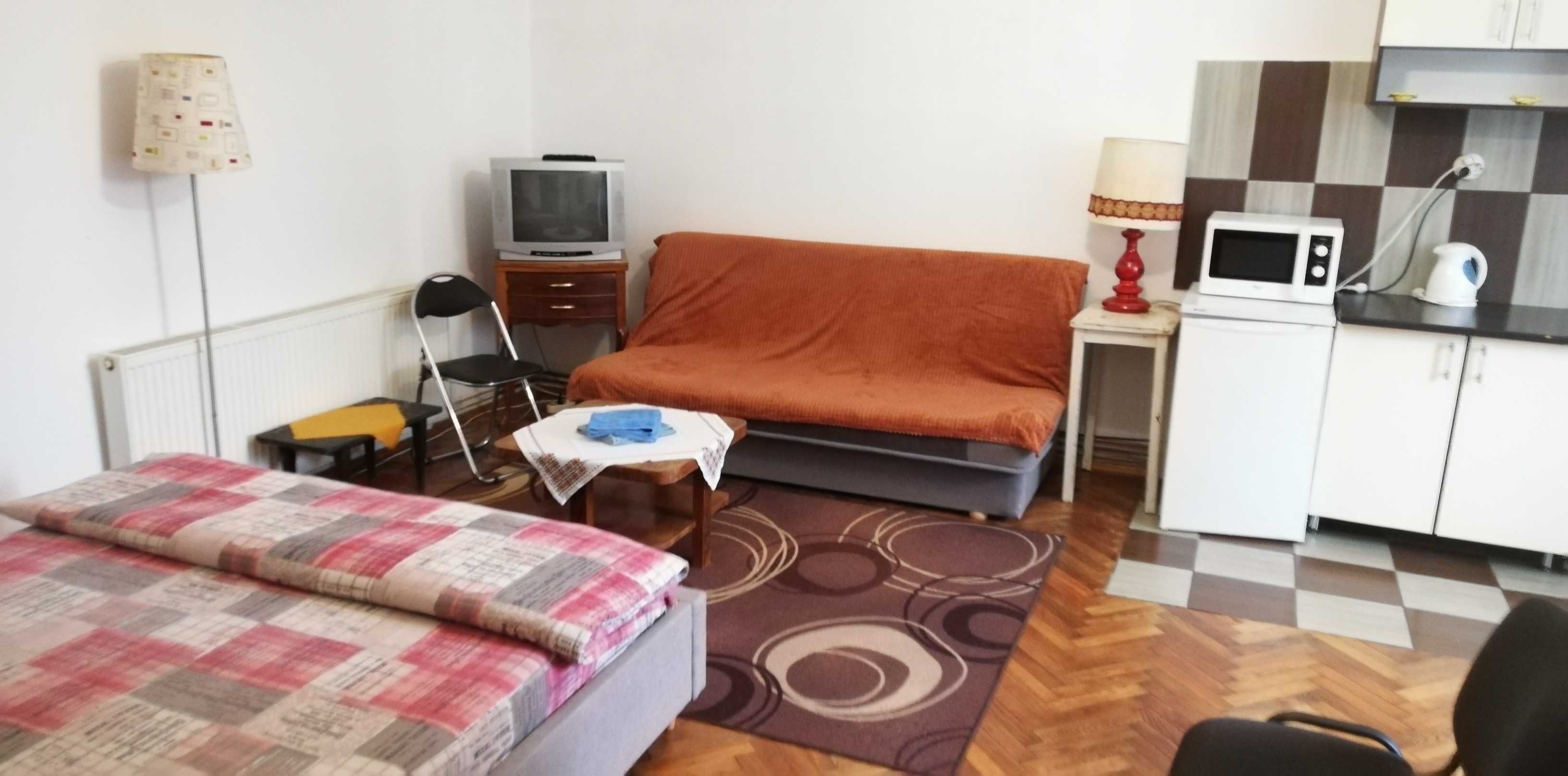 Cazare regim hotelier Cluj central 2 - 4 persoane