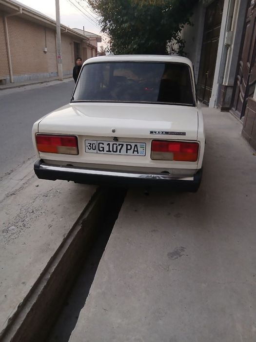 Vaz 2107 Sotiladi