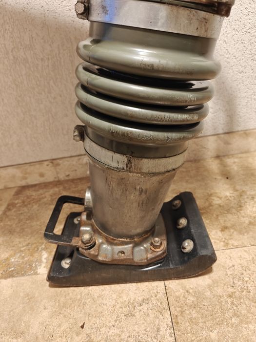 Waker neuson 4timpi picior mai compactor