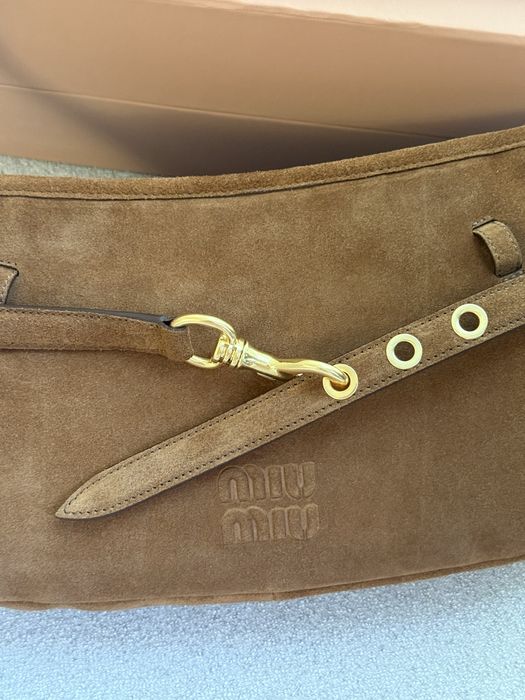 Продам сумку люкс от Миу Миу новая