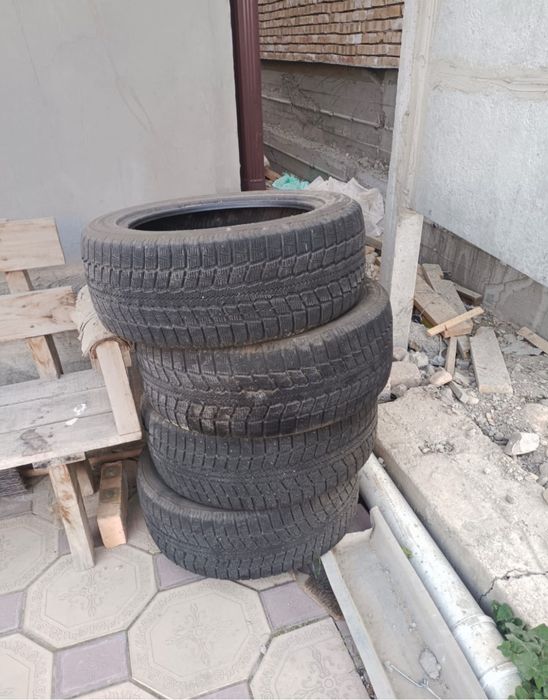 Шины 215/65 R17 комплект 4 шт