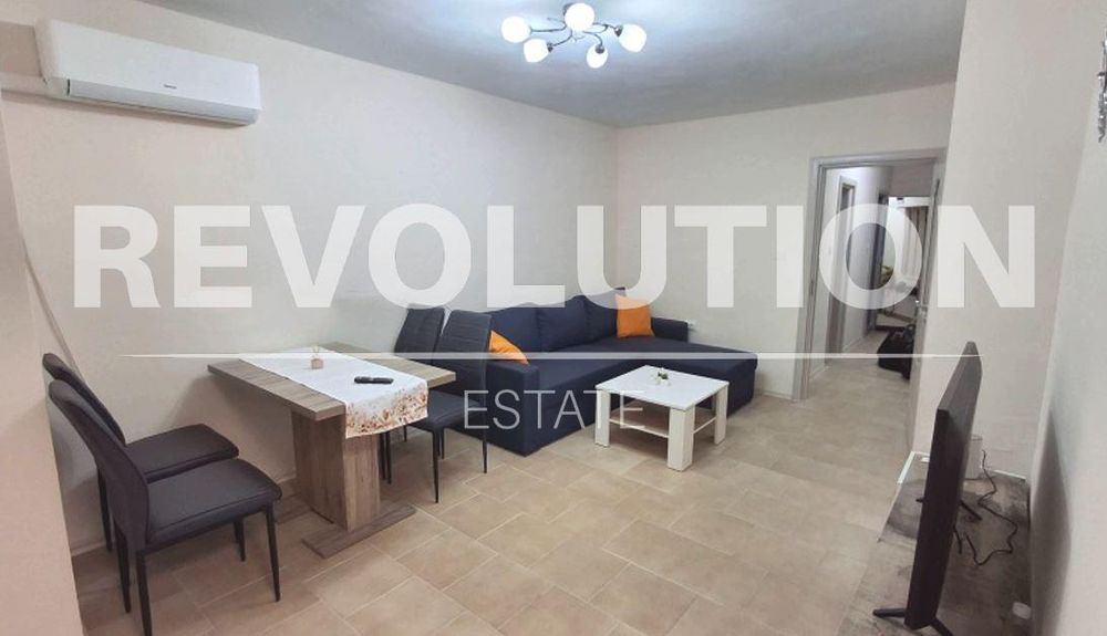 Тристаен апартамент в Центъра на Варна!