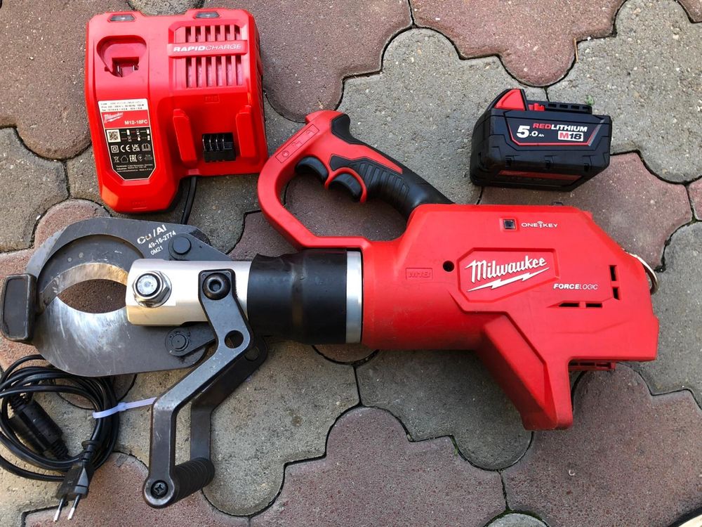 Taietor de cabluri hidraulic Milwaukee M18 HCC75R 2021