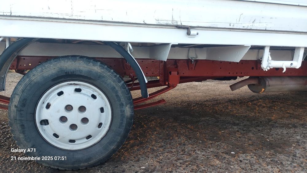 Vând Iveco motor 2.8