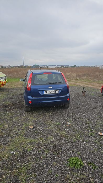 Inchiriere auto rent a car glovo
