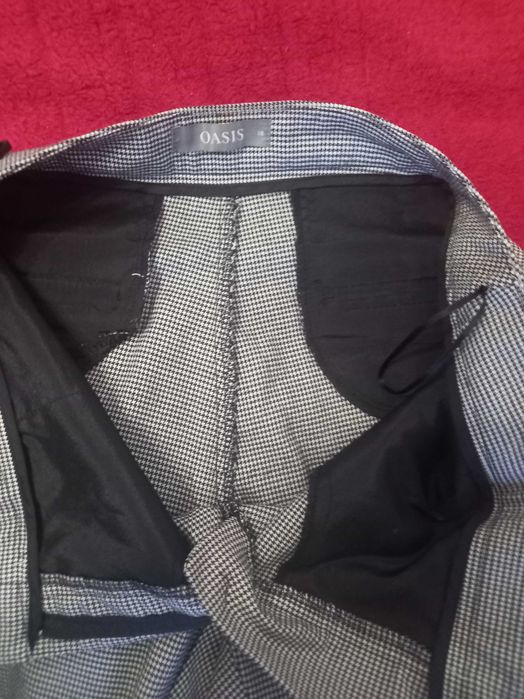 Pantaloni OASIS, mărimea 10