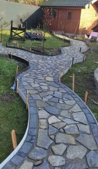 Piatra pentru pavaje ,montam la cerere ,livram oriunde