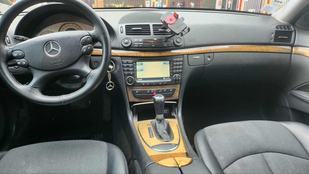 Mercedes E320 CDI ELEGANCE