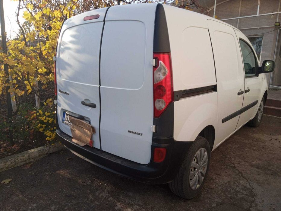 Vând Renault kangoo