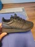 Маратонки Adidas