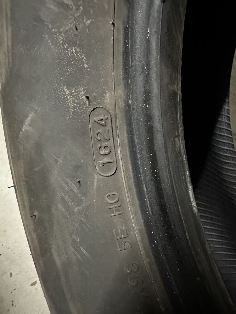 Летни гуми Hankook Ventus S1 evo3 235/55/19 DOT 1624 и 0824