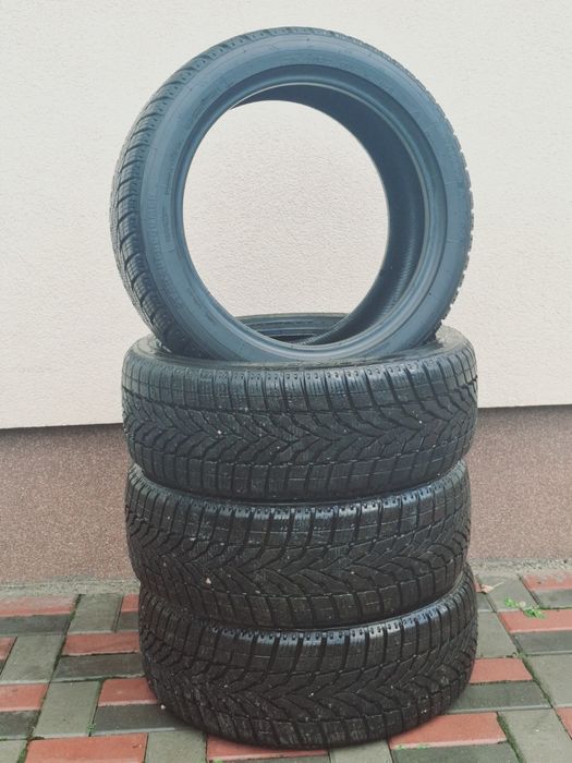 Set 4 anvelope iarna 205 50 17 93v xl dot 2022