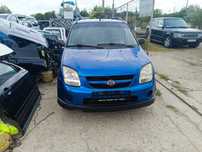 Dezmembrez suzuki ignis 1.3 4x2 și 1.5 benzina 4x4 fabricatie 2005