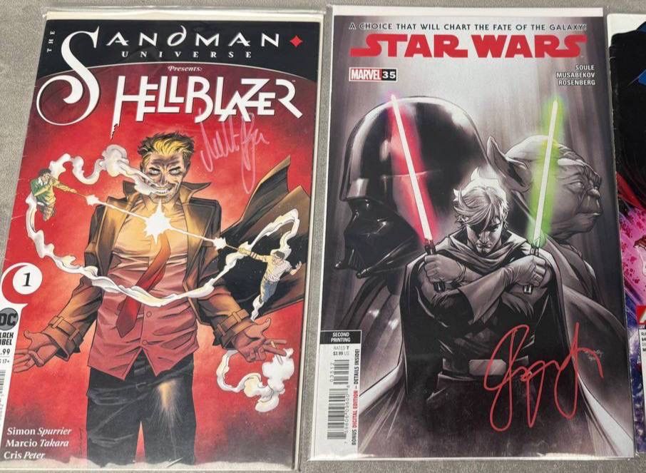 Оригинальные комиксы на английском с автографами