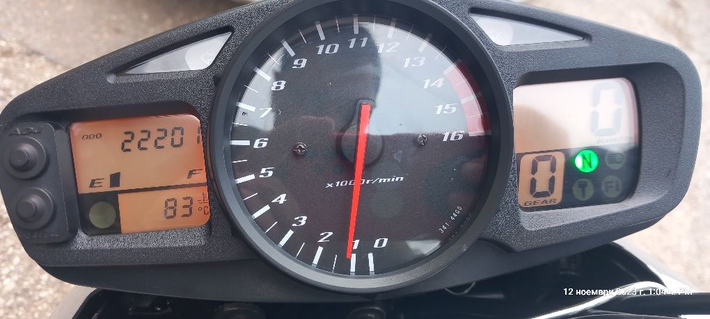 Suzuki GSR 600 2006 г.