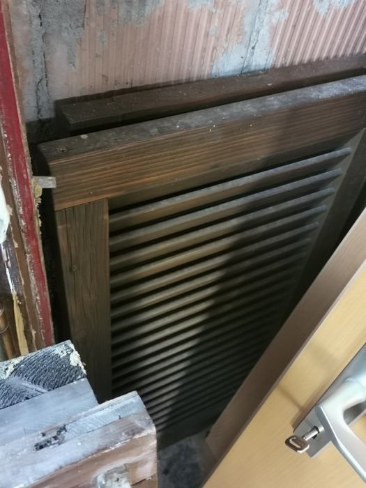 Geam termopan ,profil lemn