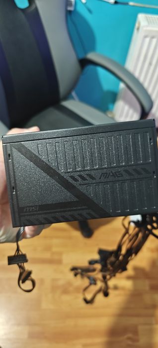 Vând sursă PC MSI MAG A650BNL, 80+ Bronze, 650W