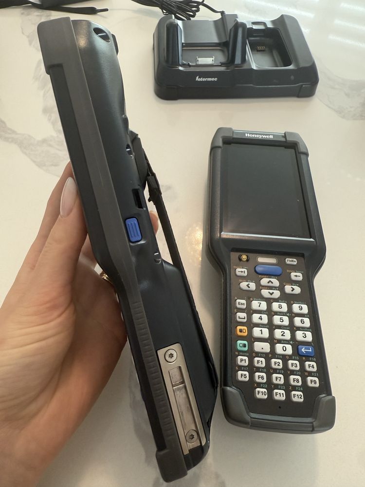 Terminal mobil Honeywell CK65 cu RFID