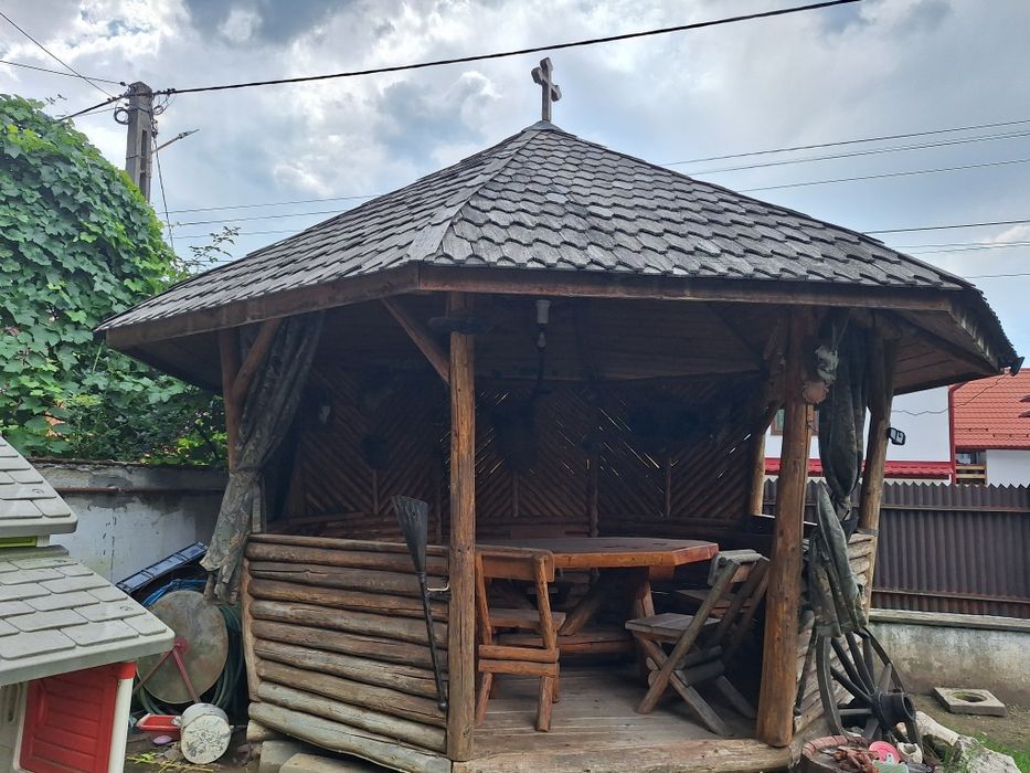 Foisor lemn cu sindrila