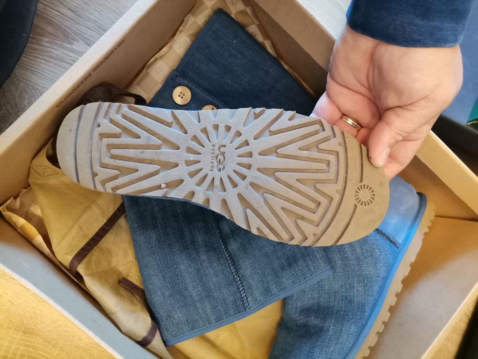 UGG dama originali