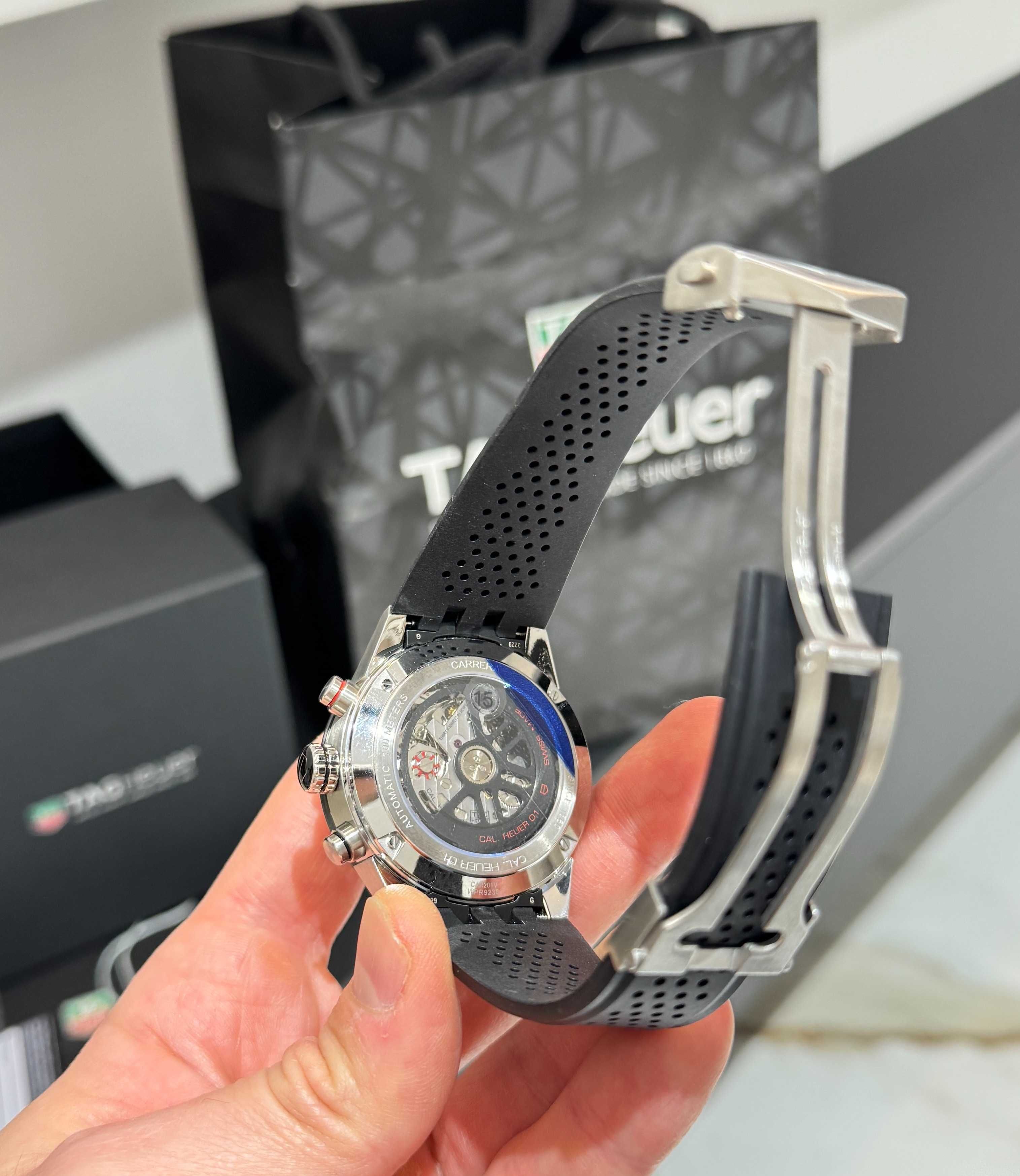 carrera heuer скелет керамичен безел