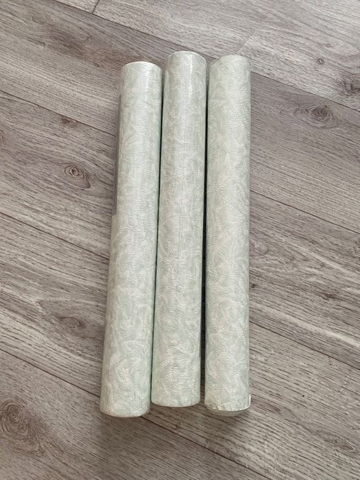 Продам обои срочно