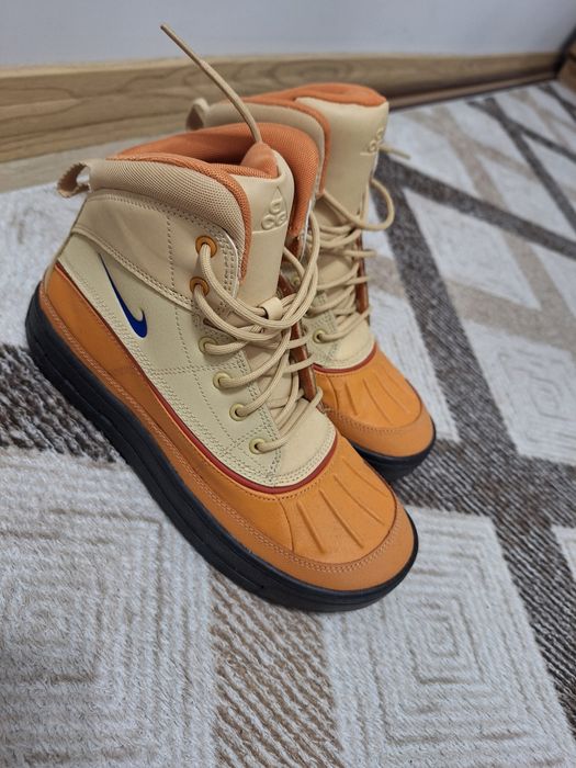 Маратонки Nike 39 номер