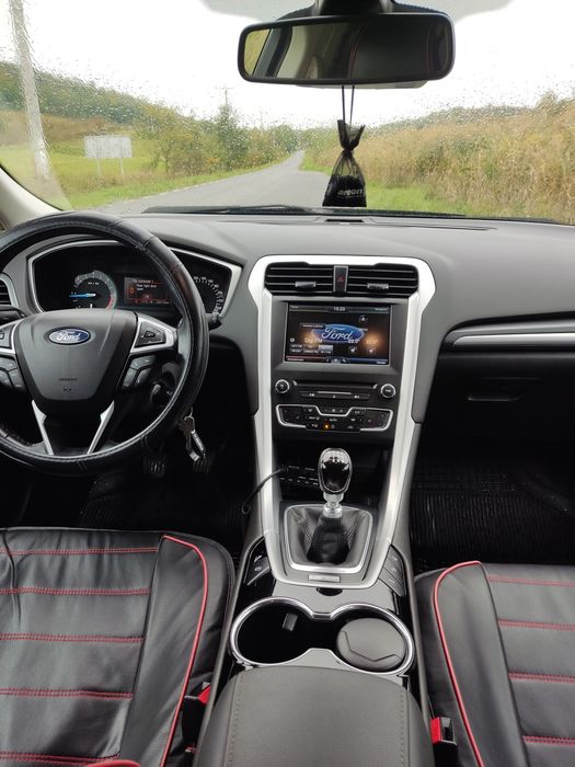 Ford Mondeo Titanium