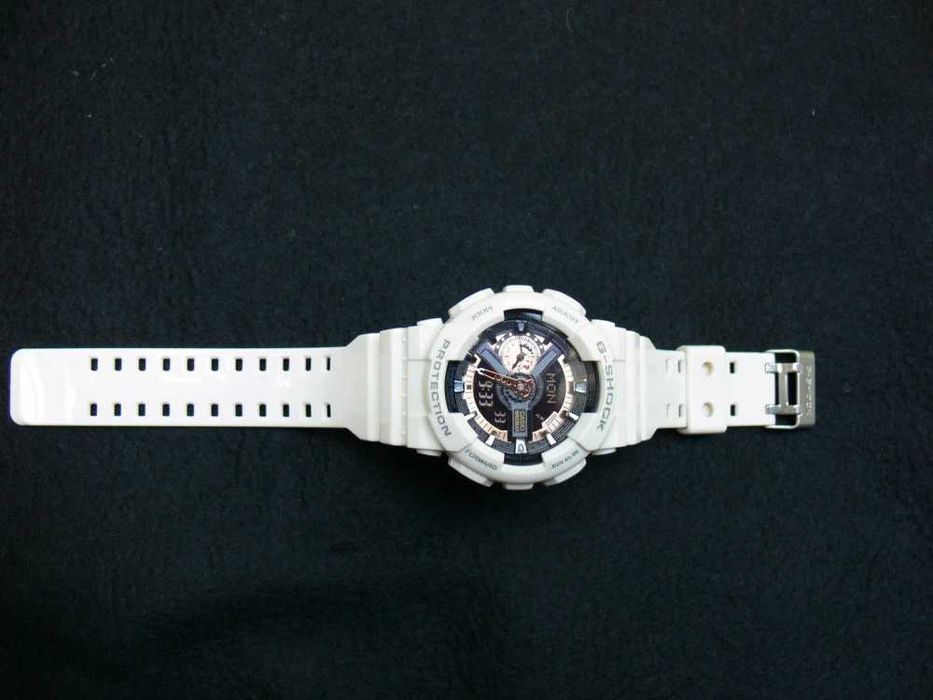 Ceas Sport CASIO G-SHOCK GA-110 WHITE&GOLD-ALB Lucios Nou !! 2025 !!