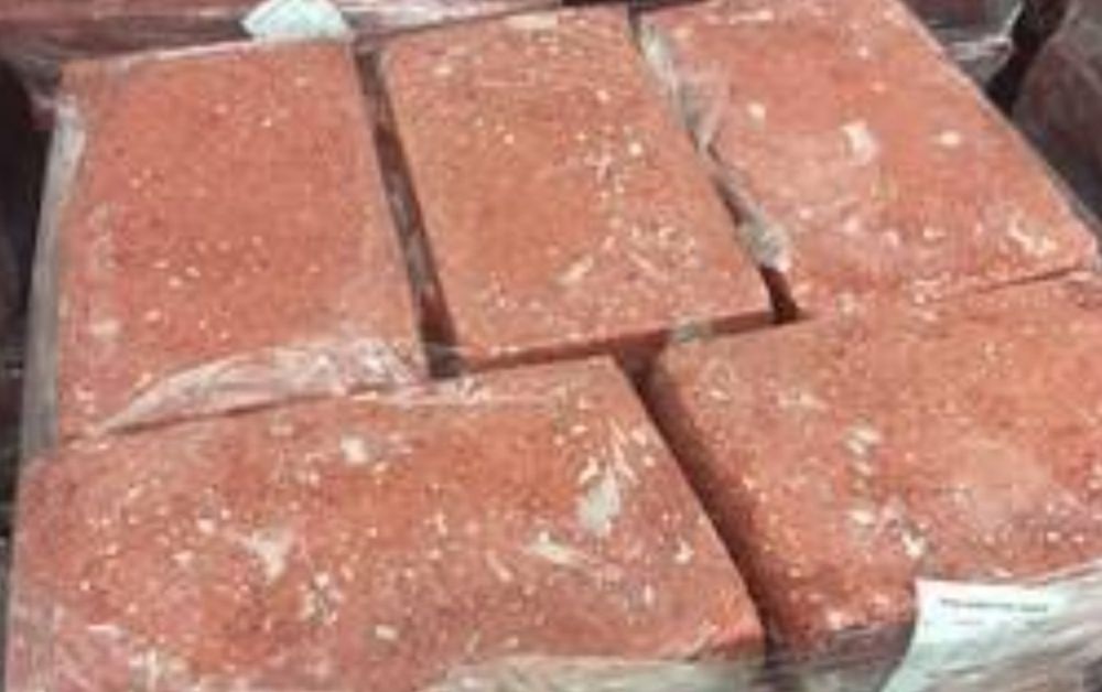 Фарш куриный для собак, кошек и других животных.