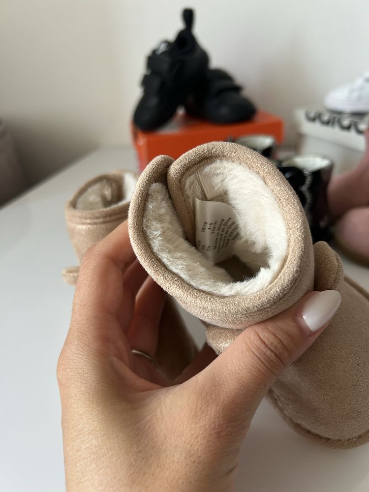 Бебешки боти H&M